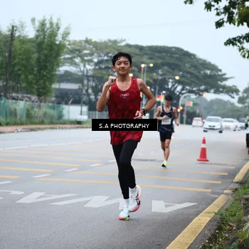 Runner Photo 8711597