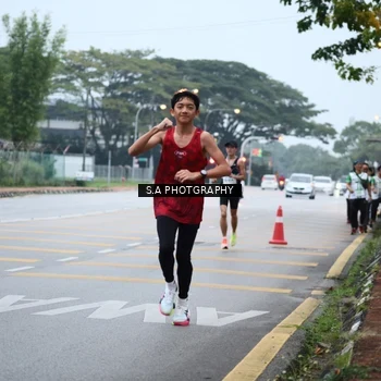 Runner Photo 8711605
