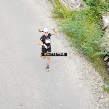 Runner Photo 8711646