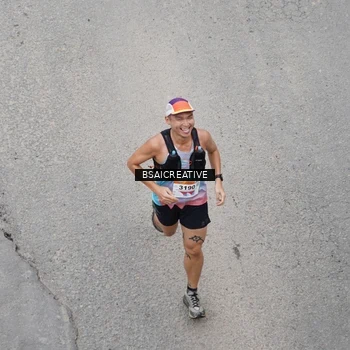 Runner Photo 8711664