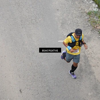 Runner Photo 8711673