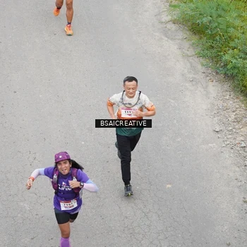 Runner Photo 8711674