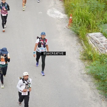 Runner Photo 8711696