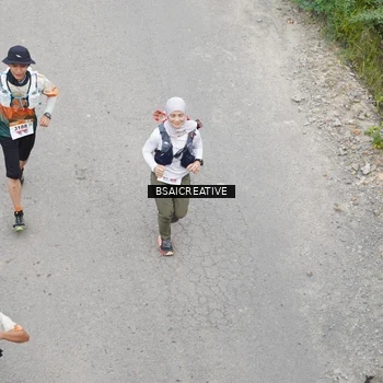 Runner Photo 8711702