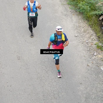Runner Photo 8711704