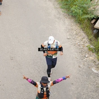 Runner Photo 8711723