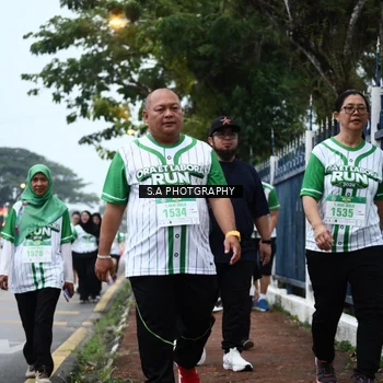 Runner Photo 8711837