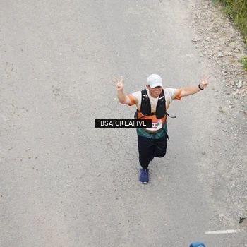 Runner Photo 8711923
