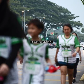 Runner Photo 8712001