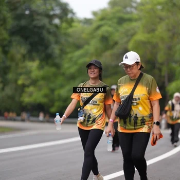 Runner Photo 8712031