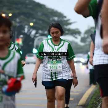 Runner Photo 8712038