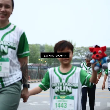 Runner Photo 8712060