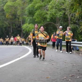 Runner Photo 8712133