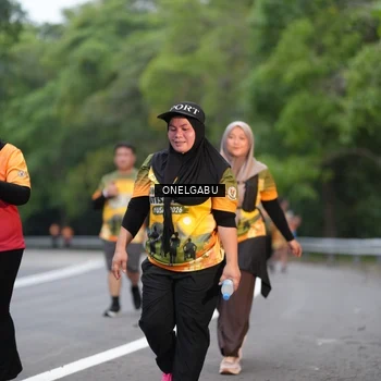Runner Photo 8712152