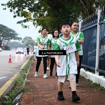 Runner Photo 8712311