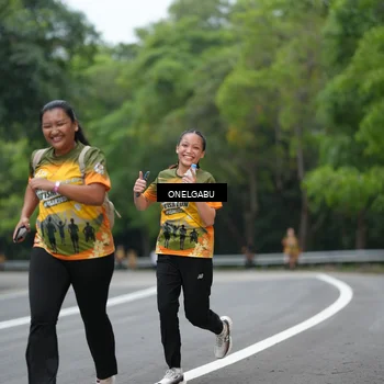 Runner Photo 8712337