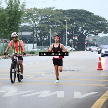 Runner Photo 8712457