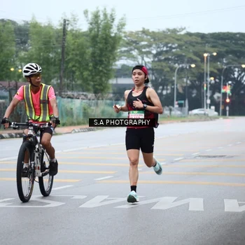 Runner Photo 8712475