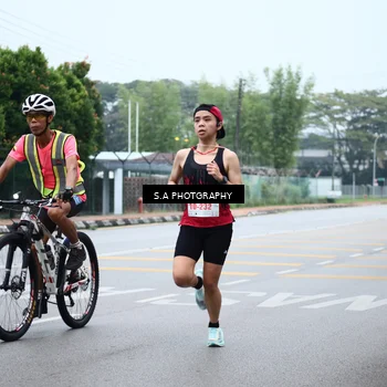 Runner Photo 8712500