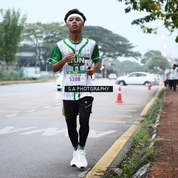 Runner Photo 8712578