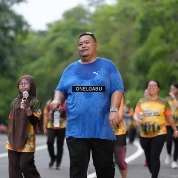 Runner Photo 8712598