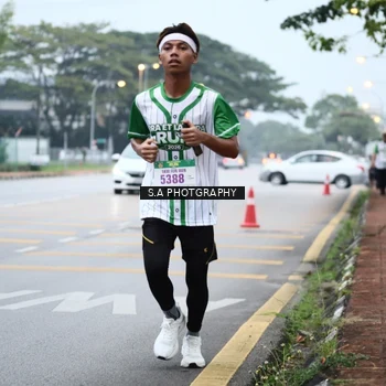Runner Photo 8712620