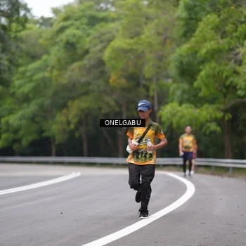 Runner Photo 8712733