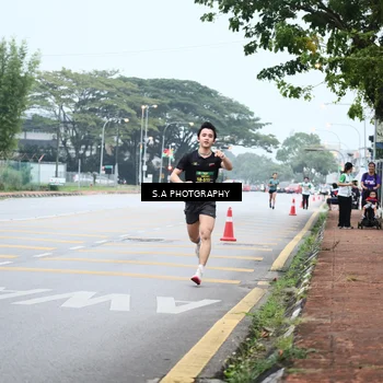 Runner Photo 8712736