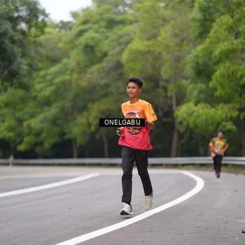 Runner Photo 8712744