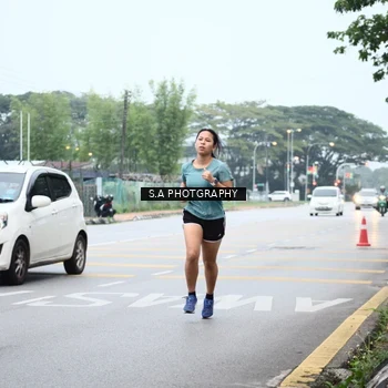Runner Photo 8712811