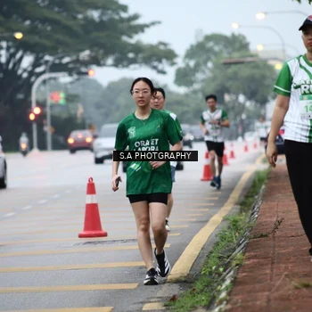 Runner Photo 8712829