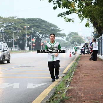 Runner Photo 8712846