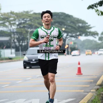 Runner Photo 8712893