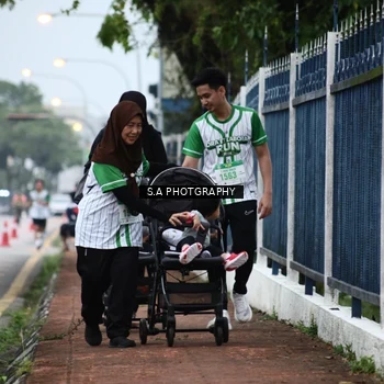 Runner Photo 8712901
