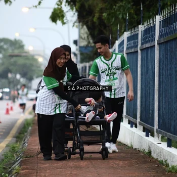 Runner Photo 8712904