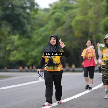 Runner Photo 8712918