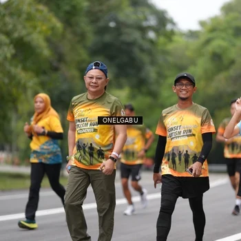 Runner Photo 8712944