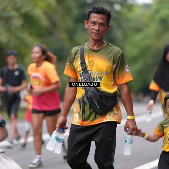 Runner Photo 8712948