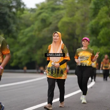 Runner Photo 8712956
