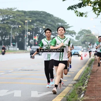 Runner Photo 8712973