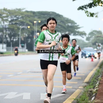Runner Photo 8712975