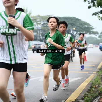 Runner Photo 8712980