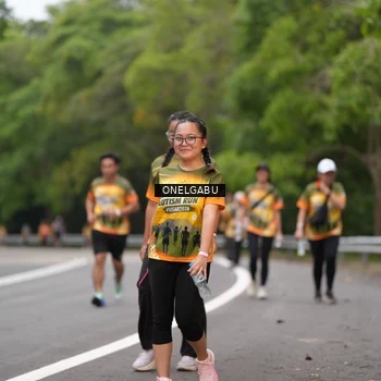 Runner Photo 8713030