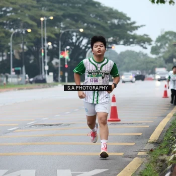 Runner Photo 8713087