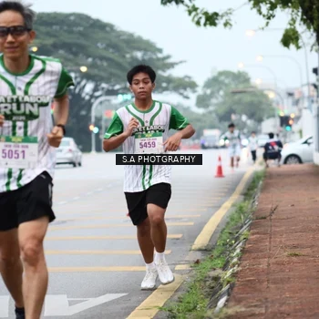 Runner Photo 8713095