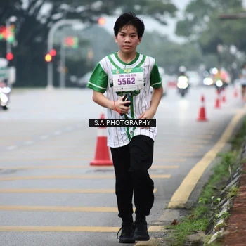 Runner Photo 8713098