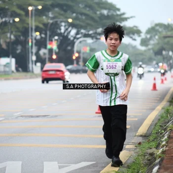 Runner Photo 8713105