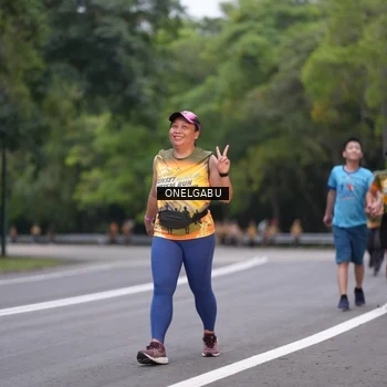 Runner Photo 8713111