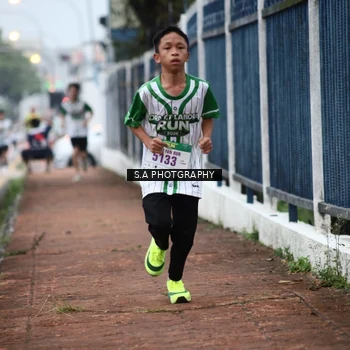 Runner Photo 8713117