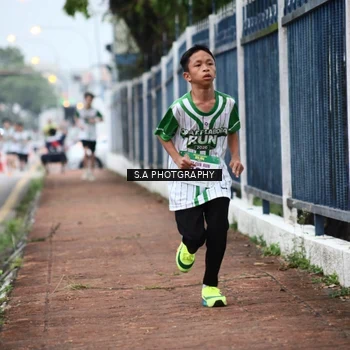 Runner Photo 8713129